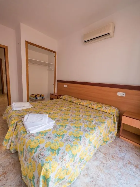 Apartaments Ar Easy Santa Anna II 滨海略雷特 西班牙